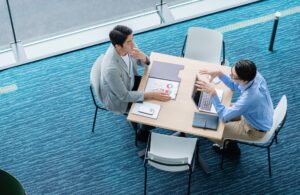 OAフロアでLAN配線を最適化!オフィス配線をスッキリ改善